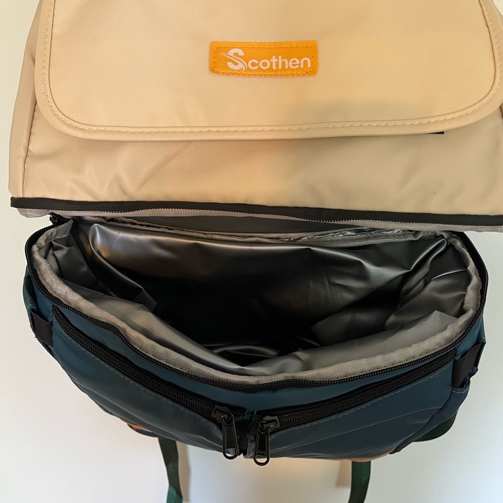 Backpack Cooler - Picture 2 of 9